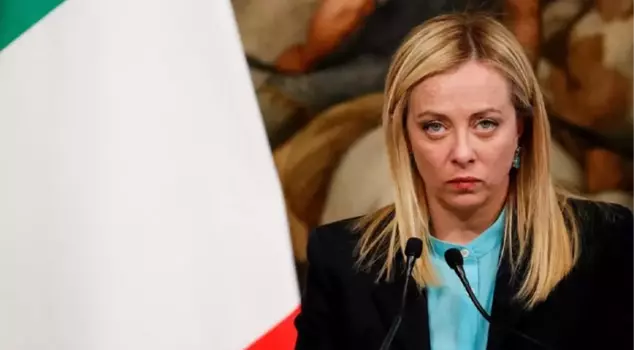 The journalist who mocked the height of the Italian Prime Minister has been fined 5,000 euros in compensation.