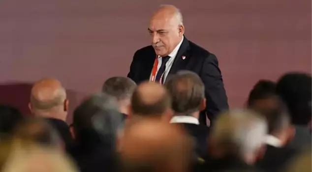 What would he say was a matter of curiosity! A one-sentence farewell from Büyükekşi, who lost the election.