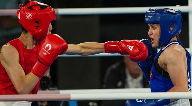 National boxer Esra Yıldız Kahraman won a bronze medal at the Paris Olympics.
