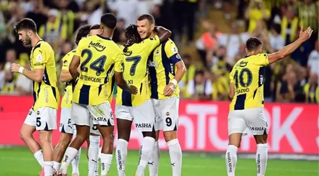 Fenerbahçe started the season with 3 points by defeating Adana Demirspor 1-0.