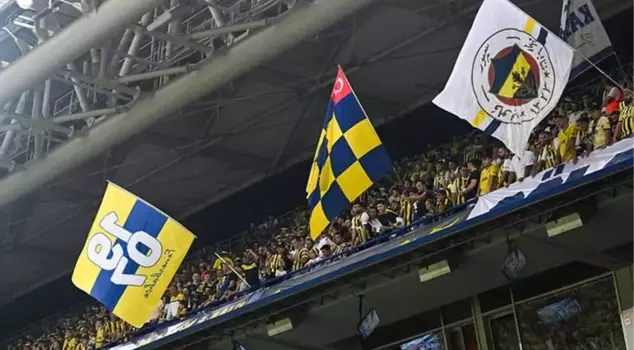 Historic moments in Kadıköy! Adana Demirspor played against Fenerbahçe with a 15-year-old goalkeeper.