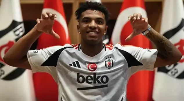 Beşiktaş has signed Cher Ndour from PSG.