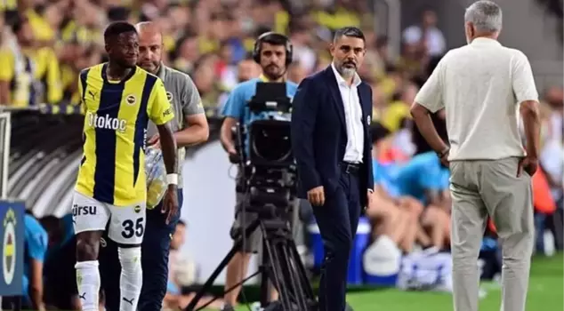 Decision from Jose Mourinho about Fred! Starting lineups for Çaykur Rizespor-Fenerbahçe match have been announced.