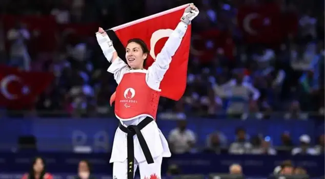 National taekwondo athlete Meryem Betül Çavdar won a bronze medal at the Paris 2024 Paralympic Games.