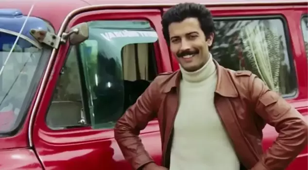 Kemal from the movie Sultan, Bulut Aras, was spotted after years.