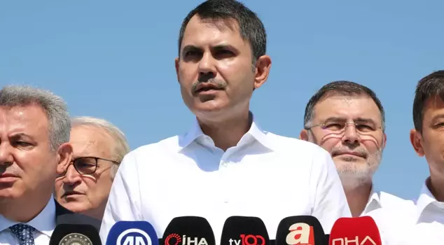 Minister Kurum: Izmir Bay can no longer breathe due to pollution coming from land.