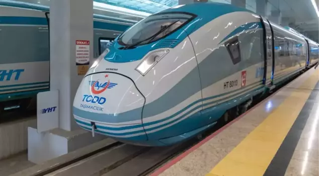 A high-speed train is coming to Istanbul-Ankara! The travel time between the two cities will be reduced to 80 minutes.