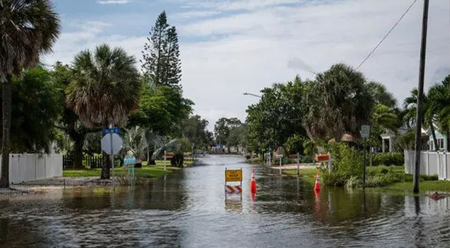 Hurricane Helene has struck Florida! A state of emergency has been ...