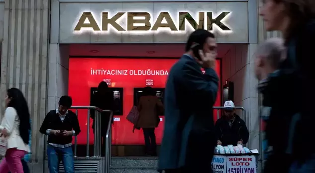 The allegation of unauthorized credit and money transfer has caused a stir! There is a statement from Akbank.