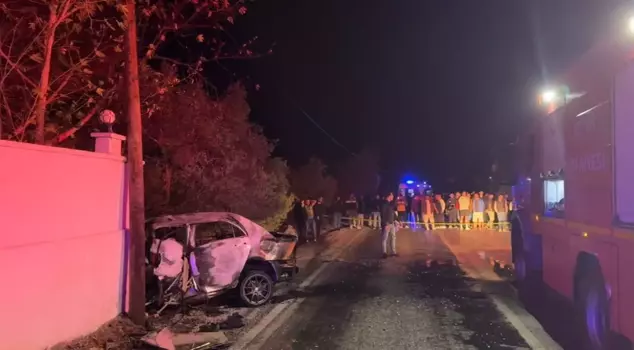 The driver of the car that caught fire in Izmir lost their life.