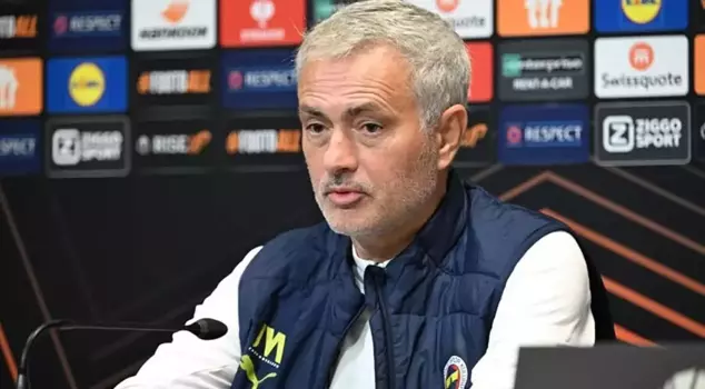 Post-match statements from Jose Mourinho: They are teaching me my job.