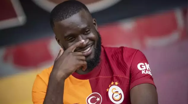 He was lying in Galatasaray! He can't be stopped in France.