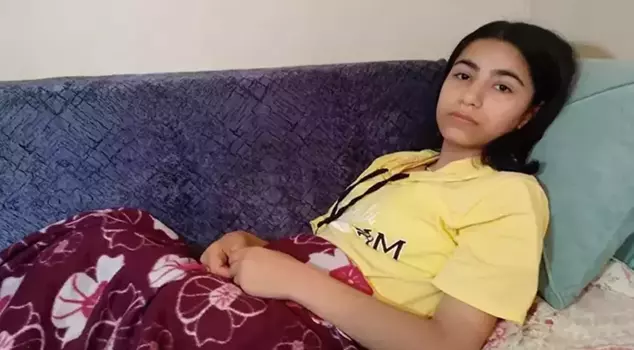 A call for justice from the young girl who was paralyzed by scissors thrown during a fight in Istanbul.