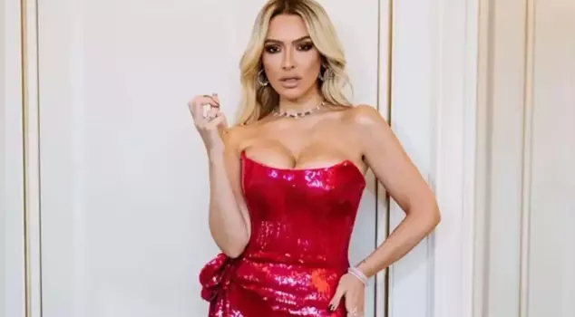 Hadise, who has been linked to Okan Buruk, was spotted for the first time with her new love.