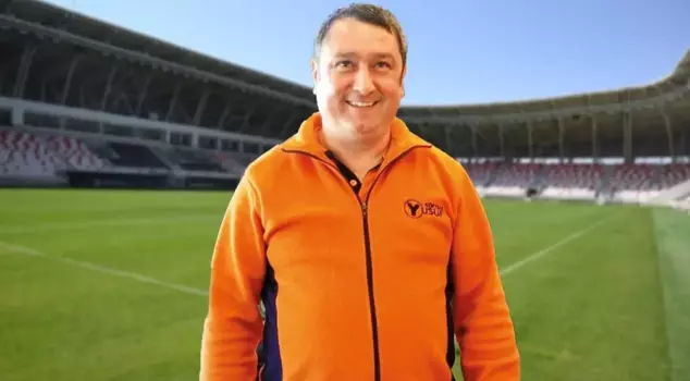 Köfteci Yusuf, who fed citizens pork, became a sponsor of a football team.