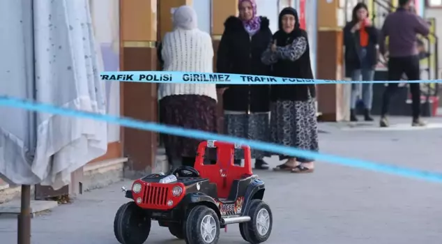 Kars'ta düğün salonuna silahlı saldırı: 6 yaşındaki çocuk hayatını kaybetti

هجوم مسلح على قاعة زفاف في كارس: طفل يبلغ من العمر 6 سنوات فقد حياته