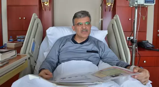 Every holiday, he does the same thing! Everyone is fixated on the detail in Abdullah Gül's October 29 post.