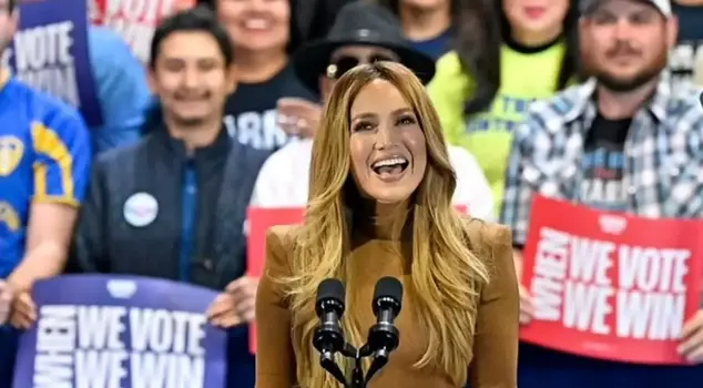 Jennifer Lopez took a strong stance against Trump: 