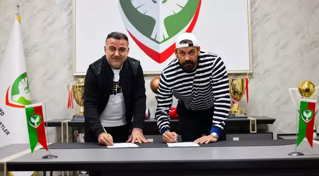 Amedspor's new head coach is Servet Çetin.