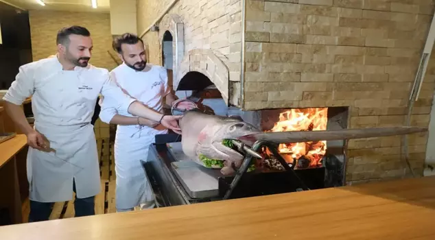 A new flavor experience from chefs in Ankara: Swordfish döner kebab.