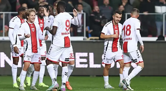 Samsunspor defeated Antalyaspor 2-0.