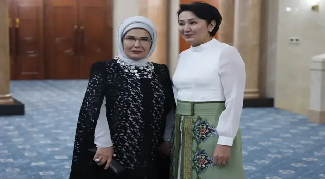 Emine Erdoğan attended the dinner hosted by the wife of the President of Kyrgyzstan, Caparova.