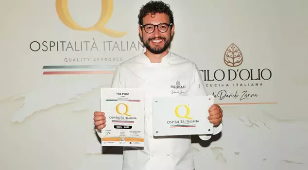 Şef Danilo Zanna был удостоен премии Ospitalita Italiana с İzmir Filo D'olio.