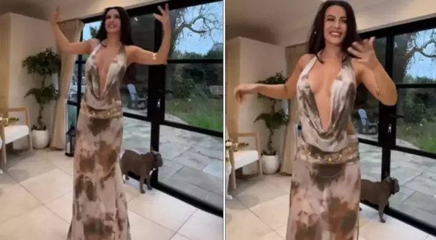 Sibel Akbulut's deep neckline and agile dance received a flood of comments.
