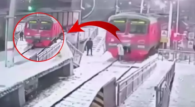 The young girl who was hit by a train in Russia escaped without injury.