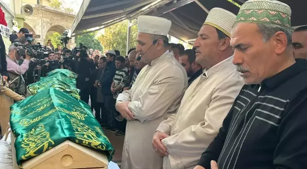 The mufti who led the funeral prayer for the five siblings who lost their lives in the fire did not ask for forgiveness.