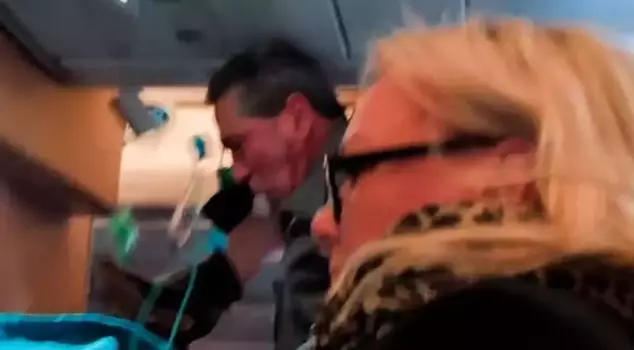 In the plane that entered severe turbulence, passengers hit the ceiling.