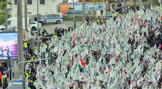 Tens of thousands of PKK supporters held a march in Cologne.