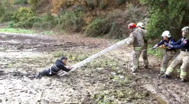 The young man who went fishing got stuck in the swamp.