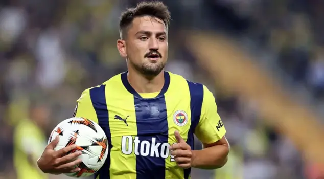 Cengiz Ünder's surprise entrance at the party for his girlfriend became the talk of the town.