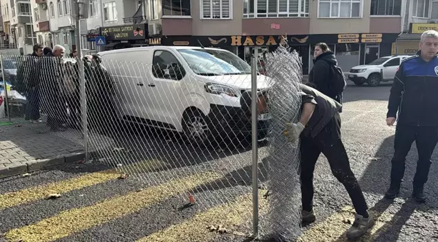 He closed off the street entrance with a barbed wire, claiming that he had a title deed for the land.