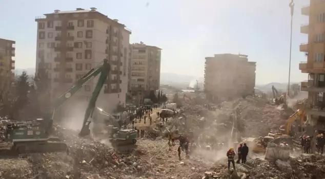 The destruction at Ezgi Site, where 96 people lost their lives, was caused by project errors.