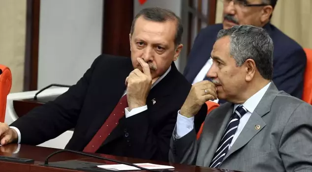 Bülent Arınç recounted an incident that happened years ago: Tayyip Bey slammed his fist on the table and said, 