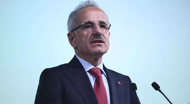 Minister Uraloğlu: Those under 16 should not be allowed to open social media accounts.