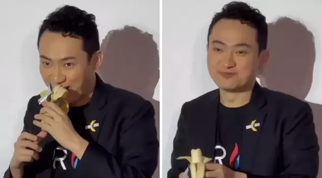 Justin Sun ate the banana he bought for 6.2 million dollars.