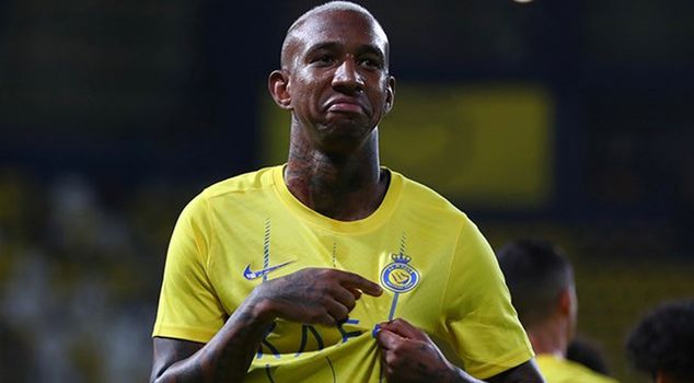 The first step from Anderson Talisca to Fenerbahçe.