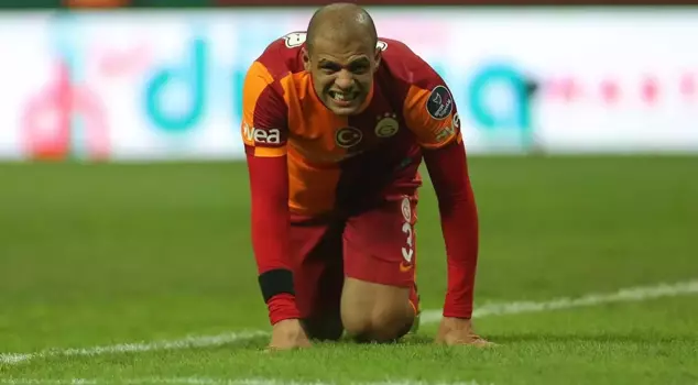 Felipe Melo came to Turkey.