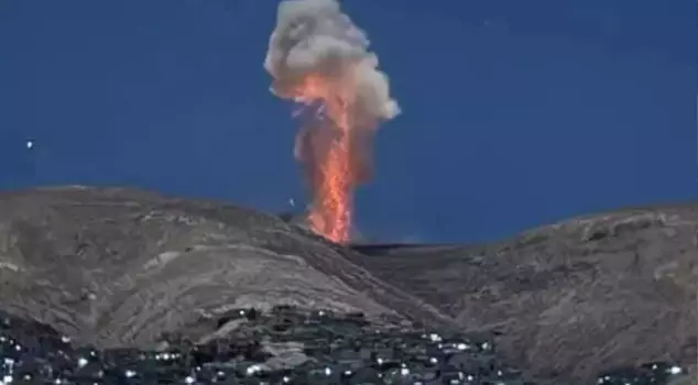 Airstrike from Israel to the center of Damascus.