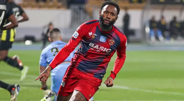 Kevin N'Koudou will sign with Beşiktaş's eternal rival.