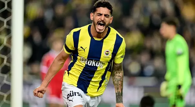 Samet Akaydın has made up his mind to leave Fenerbahçe.