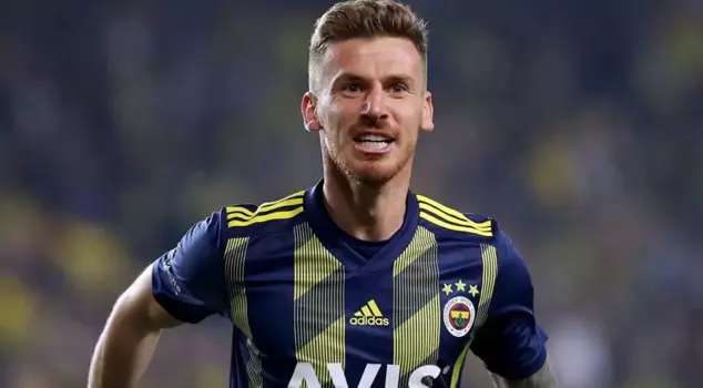 Serdar Aziz's post drove Fenerbahçe fans crazy.