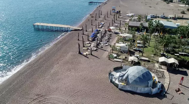 In Antalya, the daily price for a 'beach shack' is jaw-dropping.