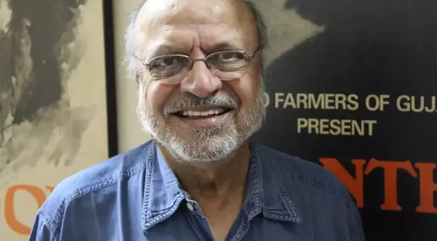 India's legendary film director Shyam Benegal has passed away.