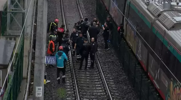 A terrible incident in Marmaray: A person who jumped onto the tracks lost their life.