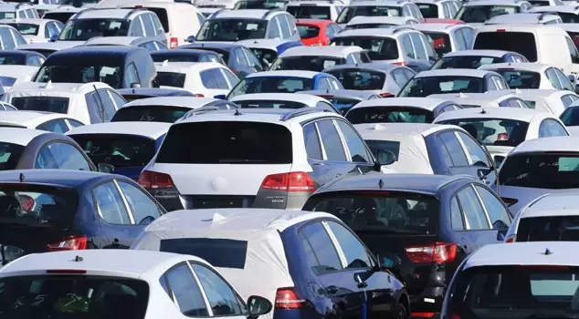 The deadline for buying and selling second-hand vehicles has been extended.