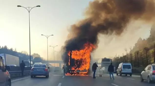 Fire Panic on a Passenger Bus in Bayrampaşa